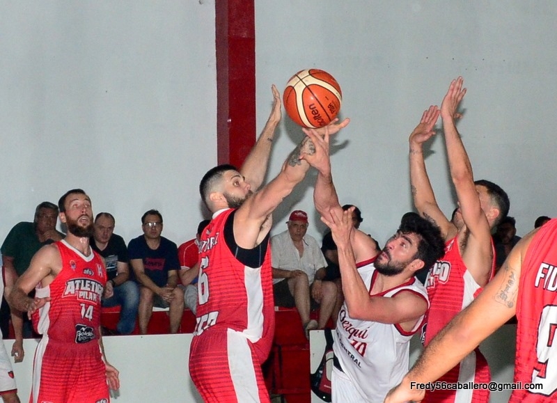 La calle Ituzaingó vuelve a tener un choque por el 1 de la División entre Atlético y Derqui.