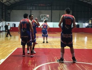 Arenal se llevó el desempate en casa y ya le apunta el Final four en Cardales.