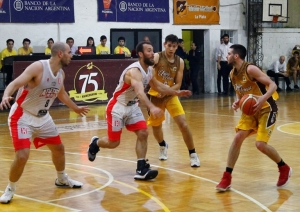 Catalano y Glinberg en defensa, fueron figuras en La Plata.