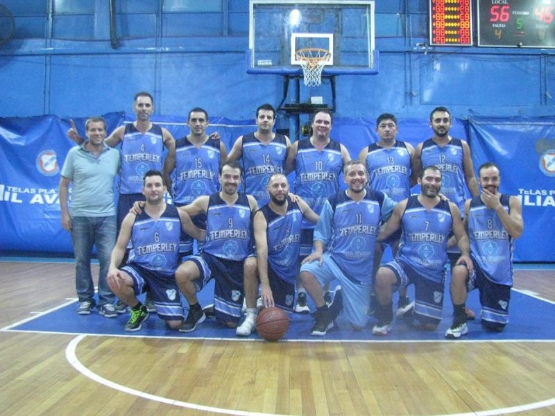 En la MLC los puestos de arriba están muy peleados. Abajo, en la MaxiLiaga A, ya están decretados los descensos de Kbras y de Temperley. El Celeste (en la foto) pasó de ser protagonista del Apertura a descender en el Clausura.