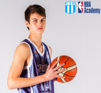 Lucas Giovannetti en el media day de Sportivo para el Torneo Federal 2019-20.