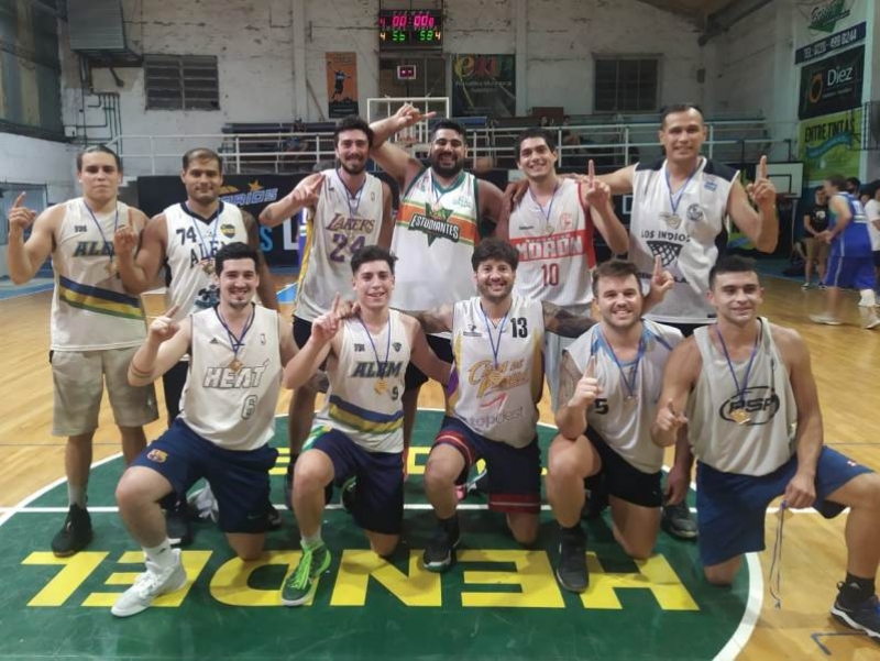 Los Amigos de SAPA campeón de la Copa de Verano Marcos Paz