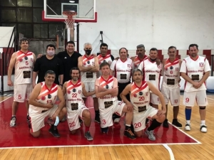 Atlético Pilar regresó con victoria a la competencia del Maxi en Febamba.