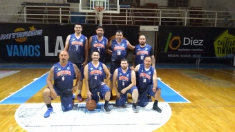 Faherr inició su camino con triunfo 64-50 ante Zero, en el arranque de la Copa de Verano.