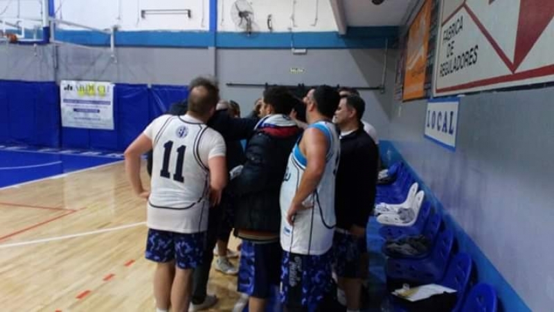 +43 B: Tres de Febrero B 70 vs Los Indios de Moreno B 60