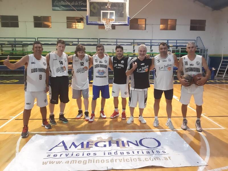 Los Indios le ganó a Lagartos por el Torneo +45 de Verano en Campana.