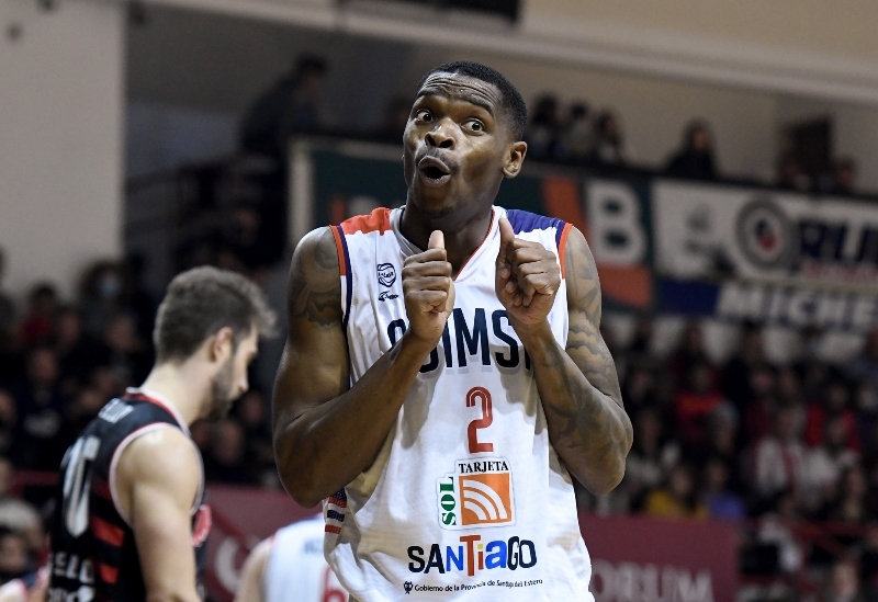 Quimsa celebró en el Sandrín y recuperó la ventaja deportiva.