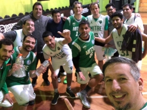 Mitre se llevó un triunfazo en el clásico barrial con Imperio Juniors