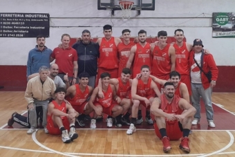 El Rojo de la Avenida se prendió en la lucha por el 4º puesto.