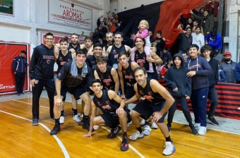 El Rojinegro celebrando la 18ª victoria de la temporada en 19 partidos.