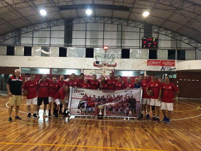 Talleres de Remedios de Escalada concretó el campeonato de Primera B, y pudo desatar la fiesta que ya tenía armada