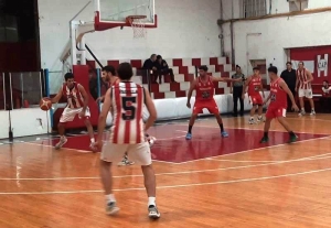 Bruno fue otro los puntos altos de la presentación de Estudiantes en Pilar.