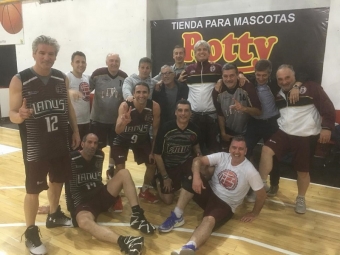 +50A Atlético Pilar 69 vs Lanús 81: los partidos duran 40 minutos