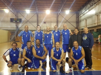 +50B Tres de Febrero A 29 vs Defensores de Santos Lugares 43