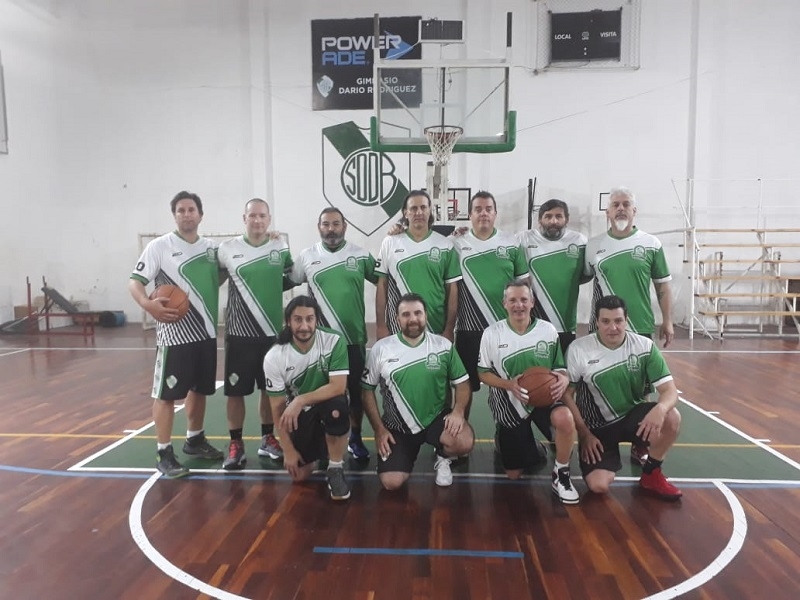 +43 B: Talleres de Escalada 72 vs Defensores de Banfield 78