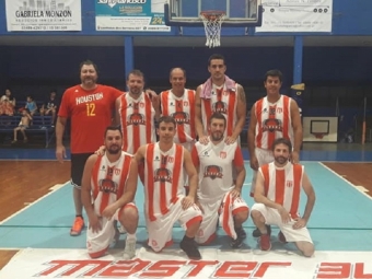 Paraná debutó con una victoria importante ante Lagartos, un clásico animador del torneo.