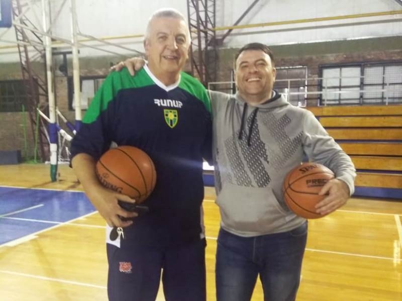 Dos potencias se encontraron en la noche de San Fernando: Carlos &quot;Momo&quot; Leveroni (izquierda), y Pablo Pillado (derecha).