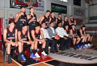 Hay equipo. Derqui ya está en la recta final de la preparación para la  2019-20.