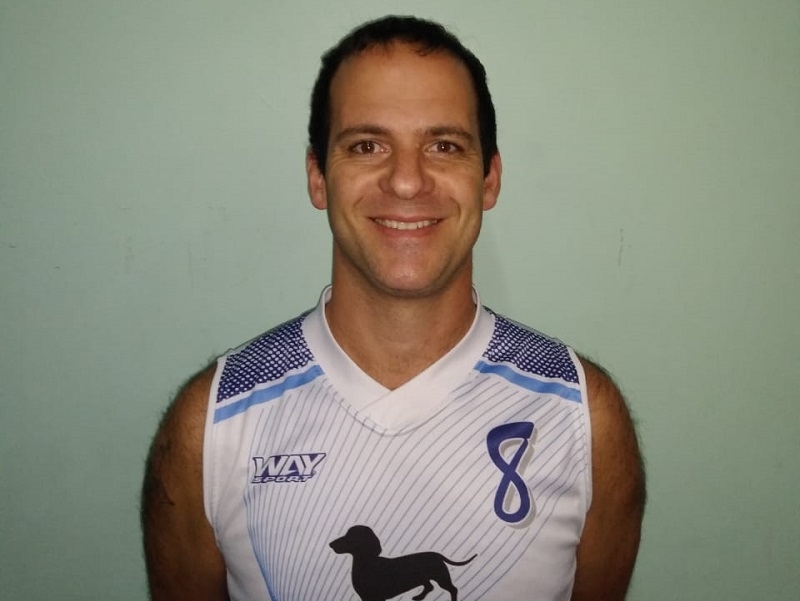 Demian Nowak fue el goleador del conjunto vencedor con 14 puntos.