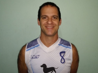 Demian Nowak fue el goleador del conjunto vencedor con 14 puntos.