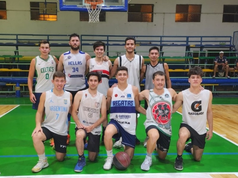 Átomo Team le ganó un partidazo a Paso Cero, y se recuperó de la caída ante Familia, en la categoría Libres en el Torneo de Verano de Campana.