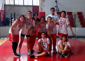 Las Sub 17 del Rancho celebraron en casa el pasaje a Mar del Plata.