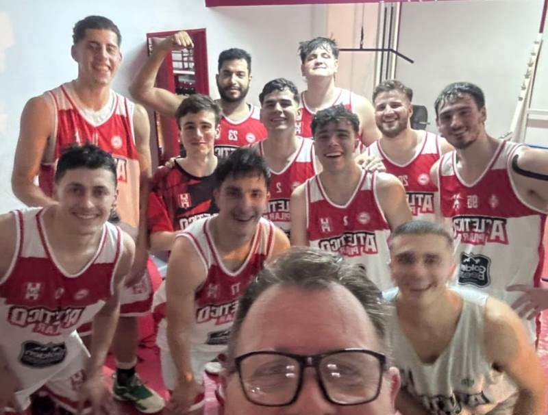 La selfie del Rancho en el vestuario ganador de Rocamora.