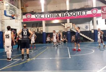 +43C Club Victoria 53 vs Macabi 50