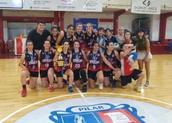 Las Diablas defendieron la Copa en La Caldera.