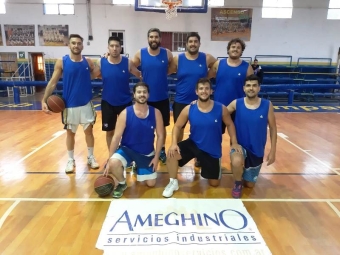 Paso Cero no le pierde pisada al puntero Trede, en el Torneo +30 de Verano en Campana.