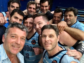 +35A Ciudad de Buenos Aires 75 vs Hebraica 69: el Paraíso de uno, Gueinom para el otro