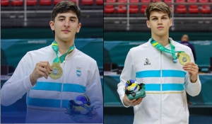 Juan Bocca y Lucas Giovannetti con sus medallas en Chile 2023.