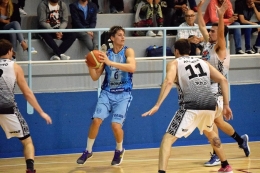 Zárate Basket dominó defensivamente el encuentro en Mar del Plata.