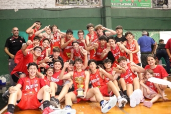 Festejo Rojo Sub 15 en el Interconferencias