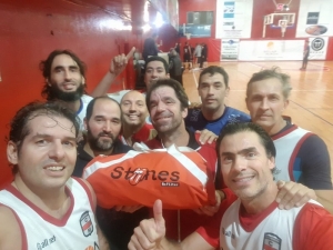 Morón le dio otro golpe a un Campos de Echeverría limitado (de gente) y desconocido (dese lo deportivo) en este arranque de año