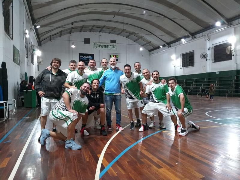 +35 B: Defensores de Banfield 56 vs Sportivo Ballester 53