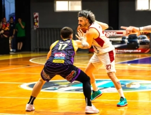 Pablo Bruna apareció otra vez con un triple decisivo.